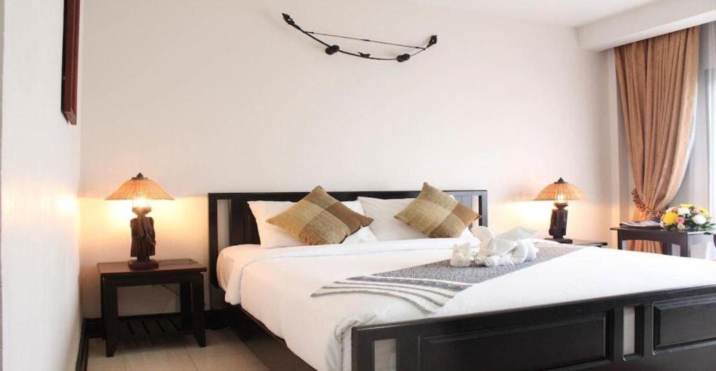Daosavanh Resort&Spa Hotel Savannakhet Buitenkant foto