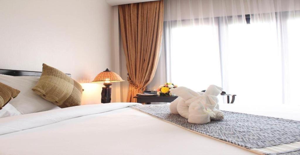 Daosavanh Resort&Spa Hotel Savannakhet Buitenkant foto